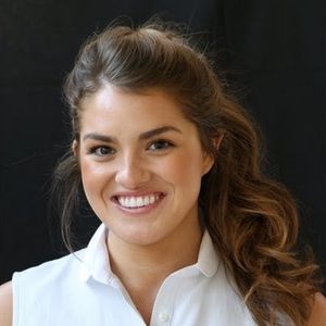 Meet your Posher, Caroline